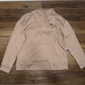 NWT Reebok To the Core Hoodie in Fossil